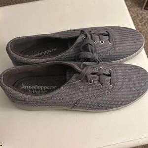 NWOT Grasshopper Ortholite 9
